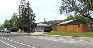 1212 SW G St, Grants Pass, OR 97526