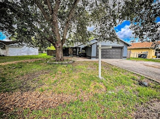 6849 Palomino Dr, Lakeland, FL 33811