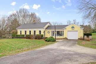 460 Granger Rd, Medina, OH 44256