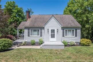 6 Primrose Rd, McDonald, PA 15057
