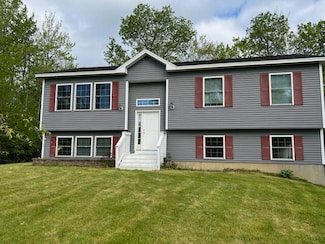 27 Jays Way, Hampden, ME 04444