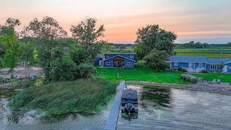 21014 Eagle Dr, Osakis, MN 56360
