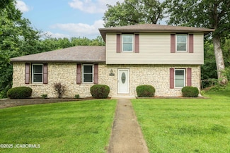 2415 Scenic Dr, Jefferson City, MO 65101
