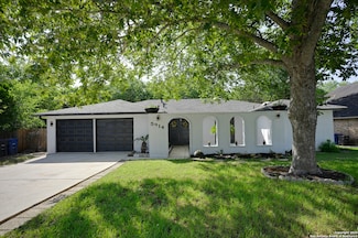 5914 Pineway St, San Antonio, TX 78247