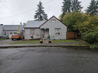 749 SW Washington St, Dallas, OR 97338