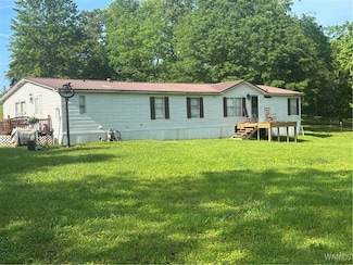 743 Green Tree Dr, West Blocton, AL 35184