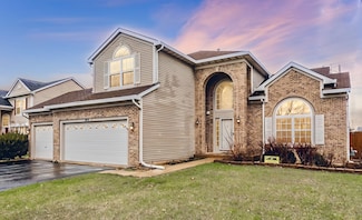 382 Foxborough Trail, Bolingbrook, IL 60440