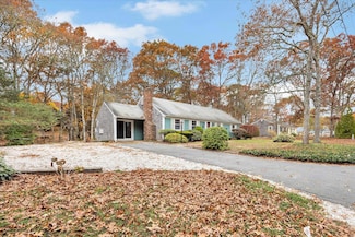 51 Yankee Dr, South Yarmouth, MA 02664