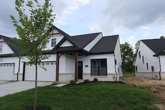 5716 White Pine Ln, Fairfield Township, OH 45011