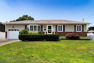 302 Carlls Path, Deer Park, NY 11729
