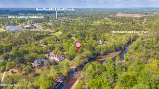 167 River Ridge Dr, Wallace, NC 28466