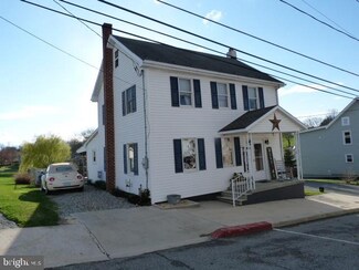 33 N Main St, Smithsburg, MD 21783