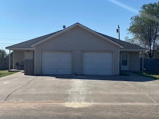 715 43rd St Unit 1&2, Lubbock, TX 79404