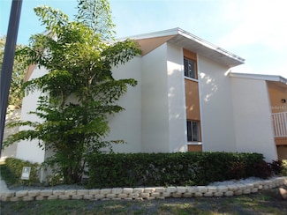 675 99th Ave N Unit 101, Saint Petersburg, FL 33702