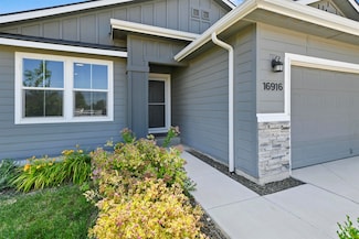 16916 Carmichael Ave, Caldwell, ID 83607
