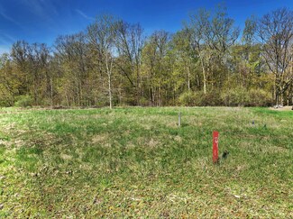 2 Jane Way, Chikaming Township, MI 49115