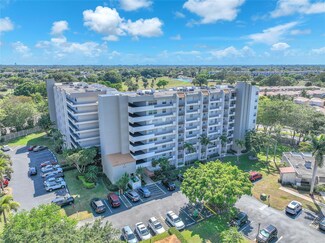 3910 Inverrary Blvd Unit 308B, Lauderhill, FL 33319