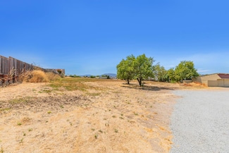 1573 Valley View Rd, Hollister, CA 95023