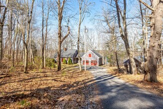 6 N River Rd, Arrowsic, ME 04530