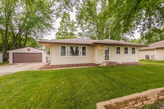 105 Hillcrest St, Raymond, IA 50667