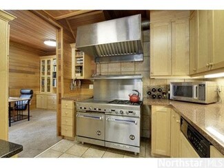 184 Arthur Ave SE, Minneapolis, MN 55414
