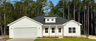 1718 Wildflower Cir, Metter, GA 30439