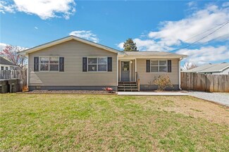 124 Vogler Dr, Winston Salem, NC 27107