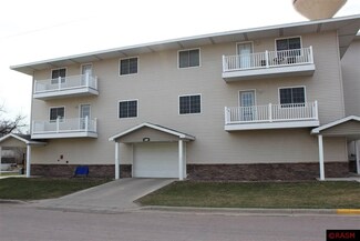 201 S Lincoln St Unit 107, Lake Crystal, MN 56055