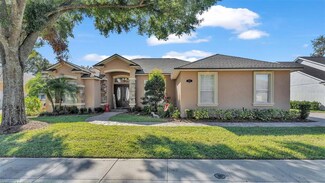 3068 Hawks Ridge Dr, Lakeland, FL 33810