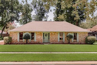 12006 Towering Oaks Dr, Baton Rouge, LA 70810