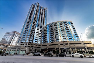 400 W Peachtree St NW Unit 2705, Atlanta, GA 30308
