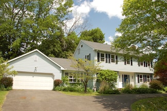 0 Cannondale Dr, Danbury, CT 06810