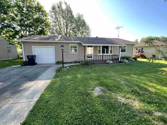 110 N 5th St Unit Spiceland, Middletown, IN 47356
