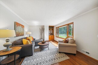 7011 Dallas Rd, Minneapolis, MN 55430