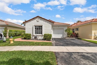 886 SW 180th Terrace, Pembroke Pines, FL 33029