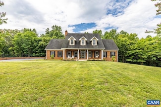 50 Oak Ridge Dr, Stanardsville, VA 22973