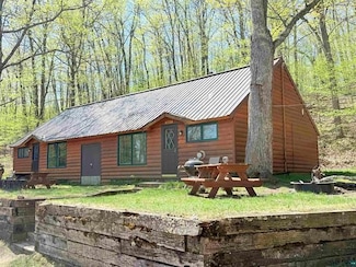 12770 Scenic Dr, Iron River, WI 54847