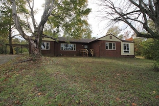 2288 Old Ashland City Rd, Clarksville, TN 37043