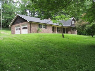 116 Meadow Ln, Bluefield, VA 24605