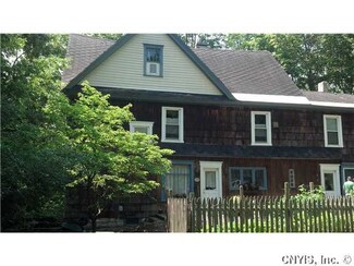 2430 Glover Rd, Marcellus, NY 13108