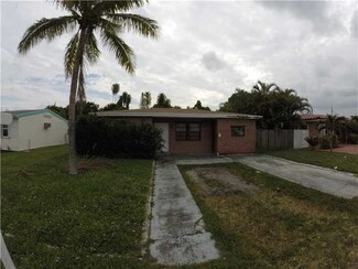 6234 Flagler St, Hollywood, FL 33023