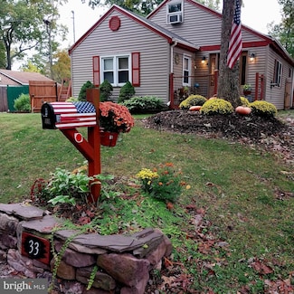 33 Teaberry St, Browns Mills, NJ 08015