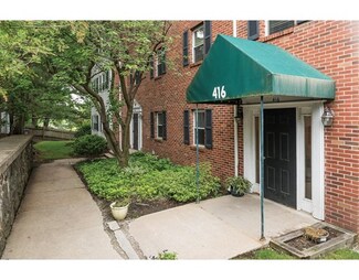 416 Grove St Unit B2, Newton, MA 02462