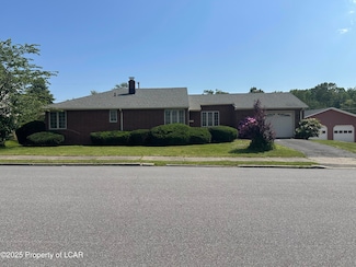 222 Kiefer Ave, Hazleton, PA 18201