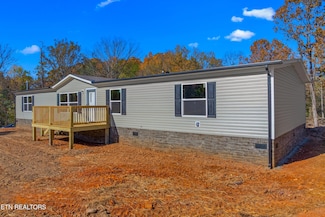 1526 Redbud Dr, Newport, TN 37821