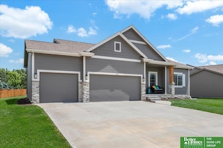 5169 N 179th Ave, Omaha, NE 68116