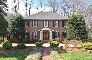 308 Banbury Rd, Winston Salem, NC 27104