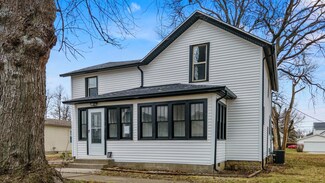 811 S Peters St, Garrett, IN 46738