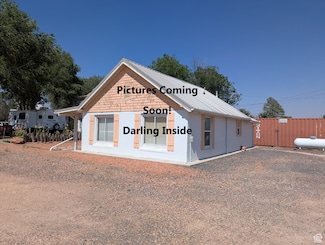 125 S First St E, Fredonia, AZ 86022
