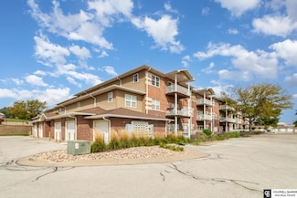3310 N 147 Ct Unit 2103, Omaha, NE 68116